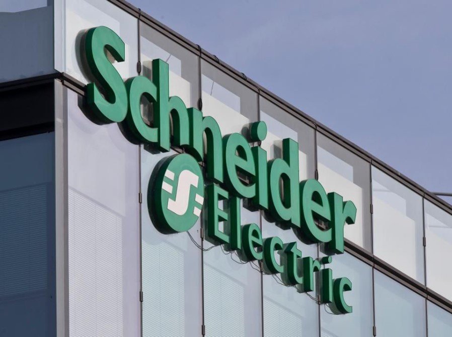 Schneider Electric guida la classifica 2025 delle aziende più sostenibili al mondo secondo TIME e Statista. Camminano insieme innovazione, responsabilità e futuro verde