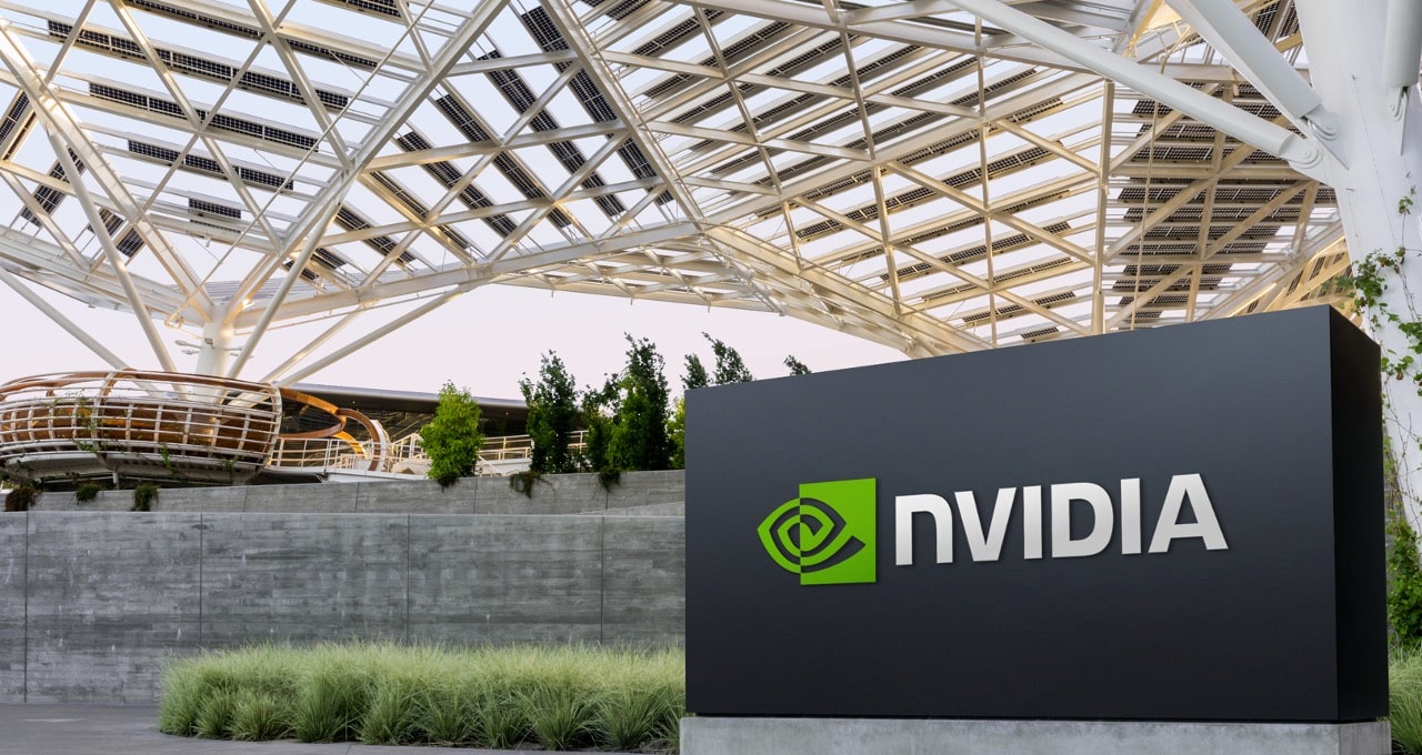 Nvidia prepara un nuovo chip AI per la Cina: prestazioni ridotte per aggirare i divieti USA, ma il prezzo è competitivo