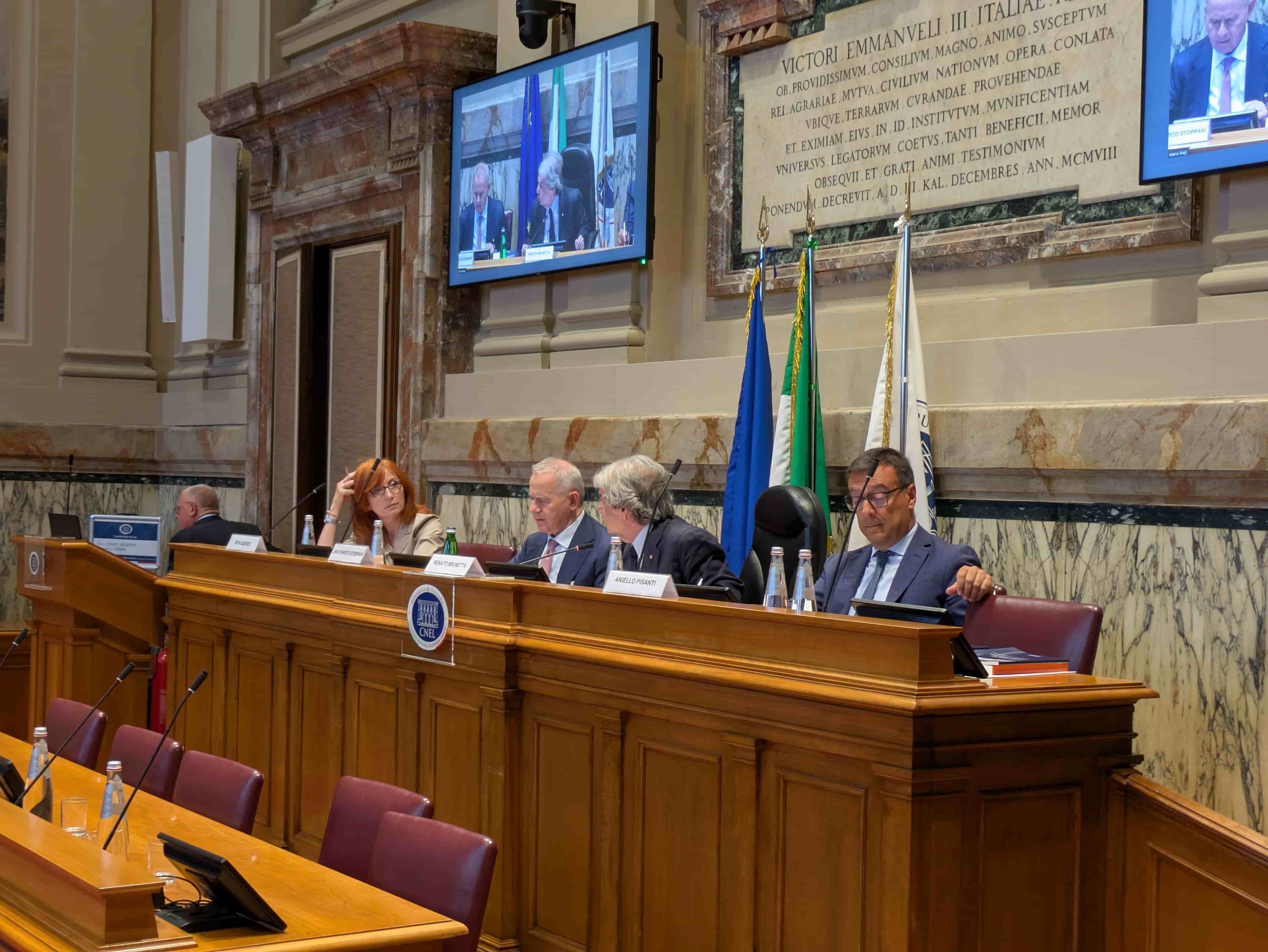 Presentato al CNEL il rapporto sul dumping contrattuale nei pubblici esercizi