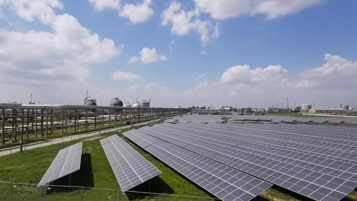 Plenitude avvia la produzione di un impianto fotovoltaico a Porto Marghera