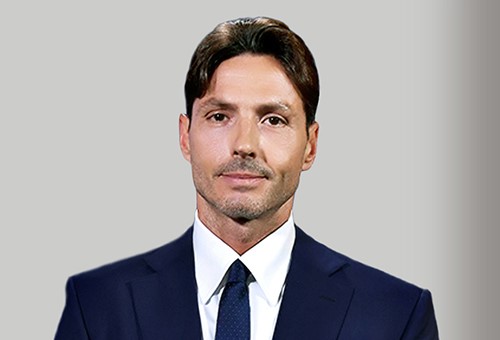 Top Manager Reputation: Descalzi e Mazzoncini più energia in vetta. Accelera Cattaneo