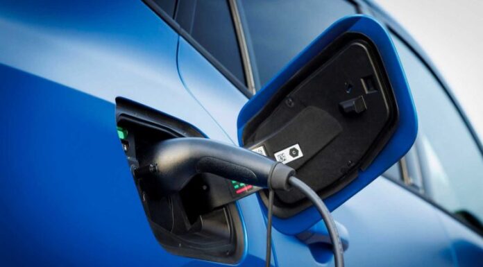 Immatricolazioni in italia: -0,6% in ottobre, -2,7% nel gennaio-ottobre