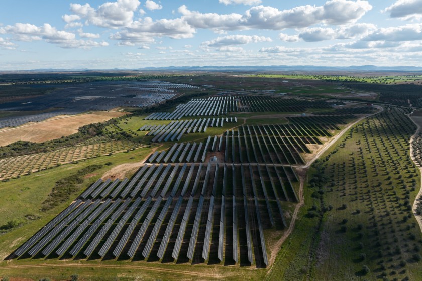 Plenitude annuncia l'avvio della produzione del parco fotovoltaico di Renopool in Spagna