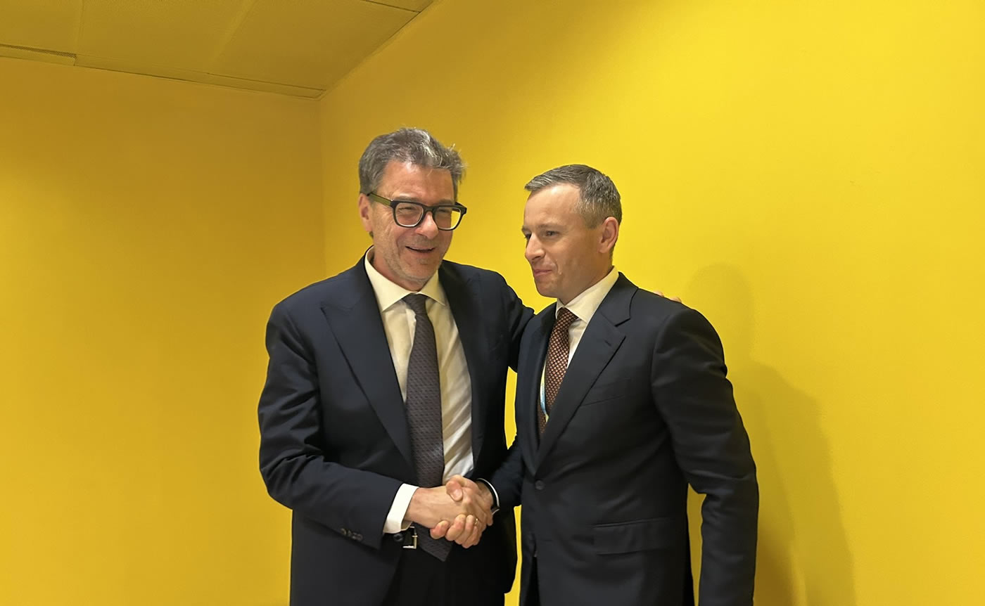 Giorgetti: “Dal Mef 150 milioni all’Ucraina, escluso da ricostruzione chi ha fatto affari in Russia”