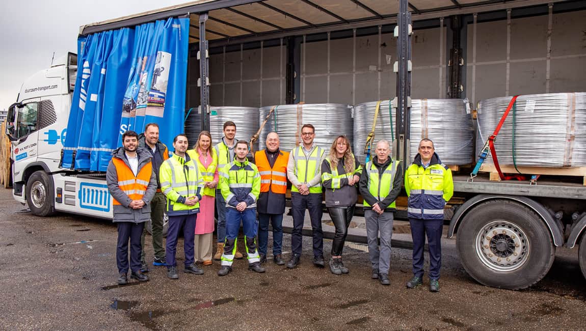 Prysmian e Alcoa puntano sulla sostenibilità con Ecolum® e camion elettrici per il trasporto