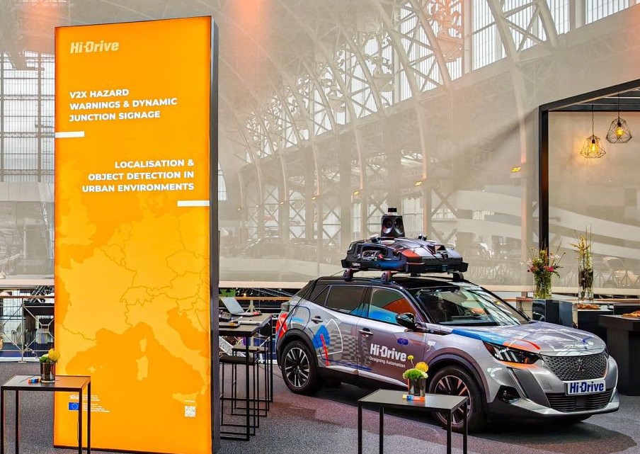 Stellantis accelera l’innovazione nella guida automatizzata attraverso il progetto europeo di punta Hi-Drive