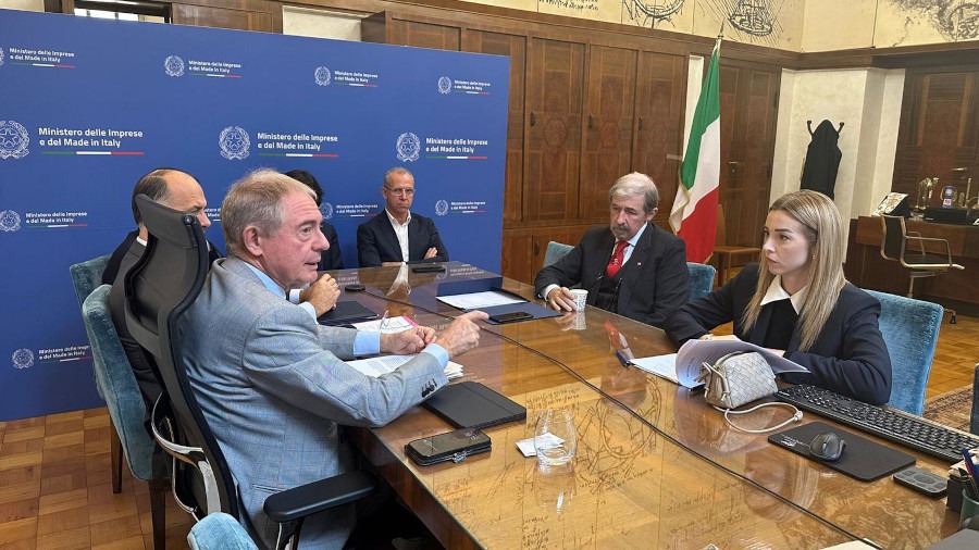 Ex Ilva: Urso incontra istituzioni liguri