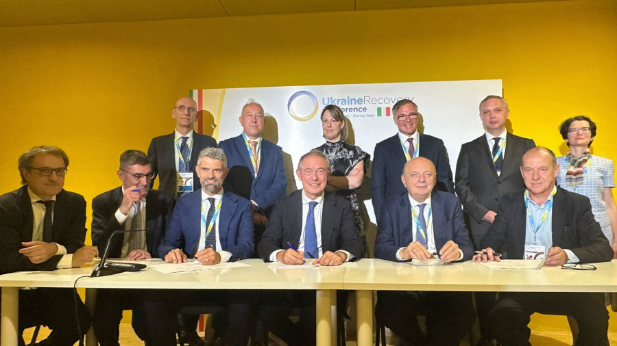 Firmato accordo di programma per rilancio polo siderurgico di Piombino