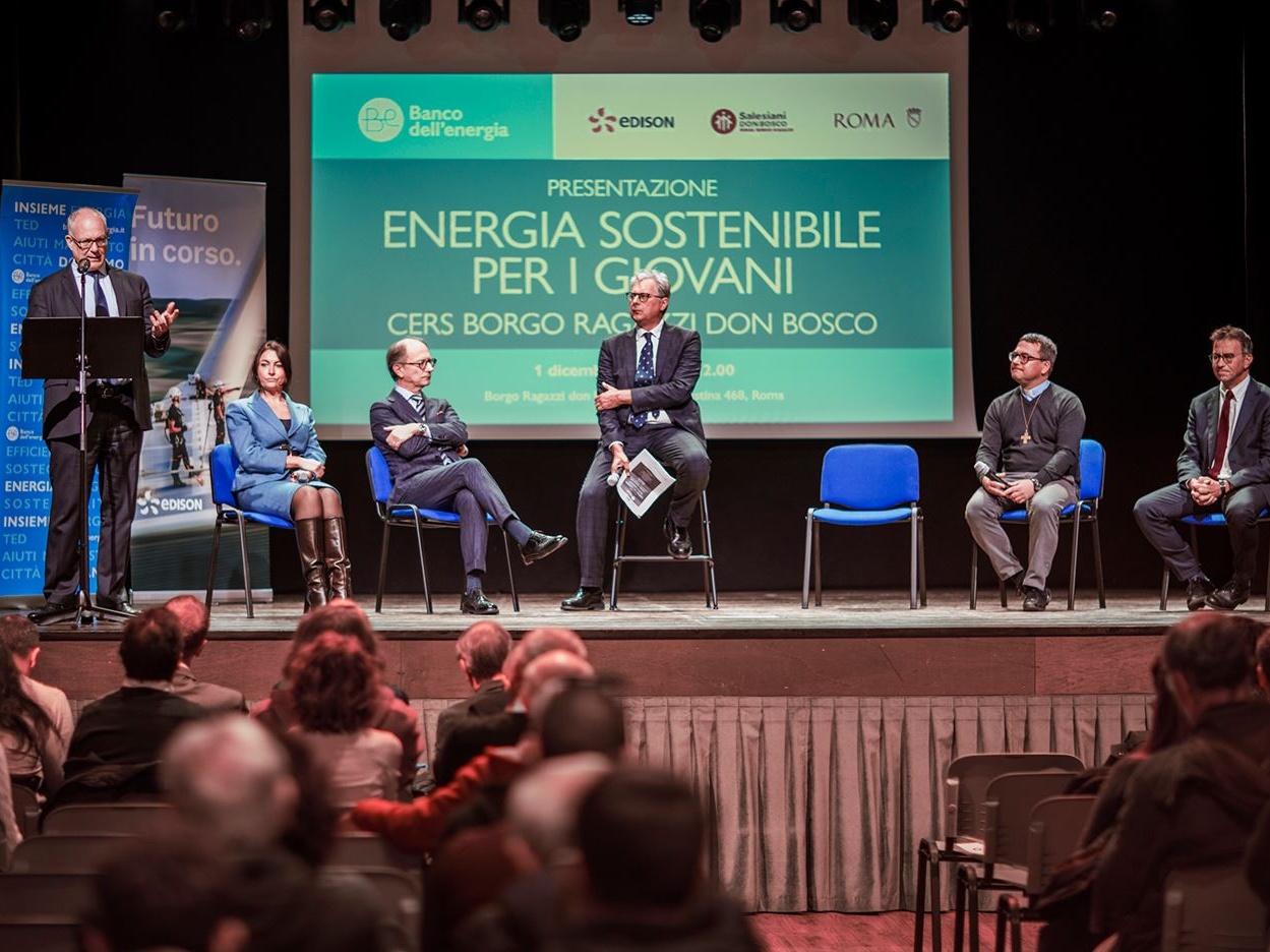 “Energia sostenibile per i giovani”: Roma ospiterà una nuova Comunità Energetica Rinnovabile Solidale