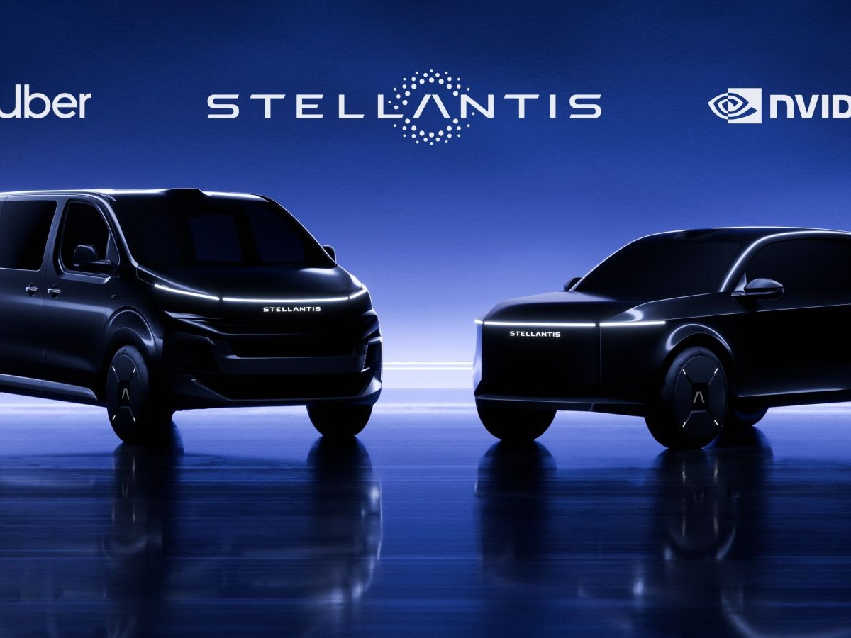 Stellantis, spinta sui robotaxi: accordo con NVIDIA, Uber e Foxconn