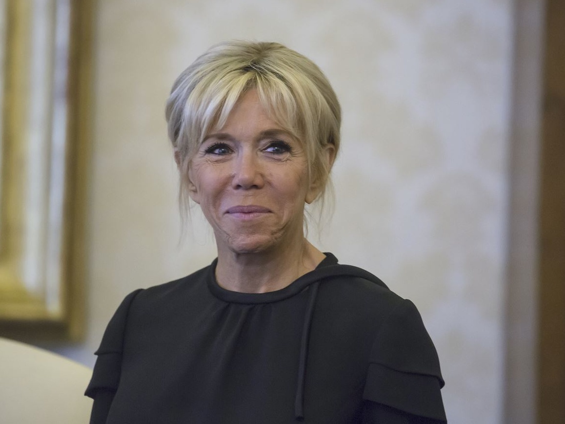 “Brigitte è Jean-Michel”: il processo più folle di Francia. Quando la bufala va in tribunale