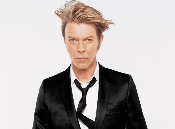 Dieci anni fa ci lasciava David Bowie, il meraviglioso Zelig della musica e non solo
