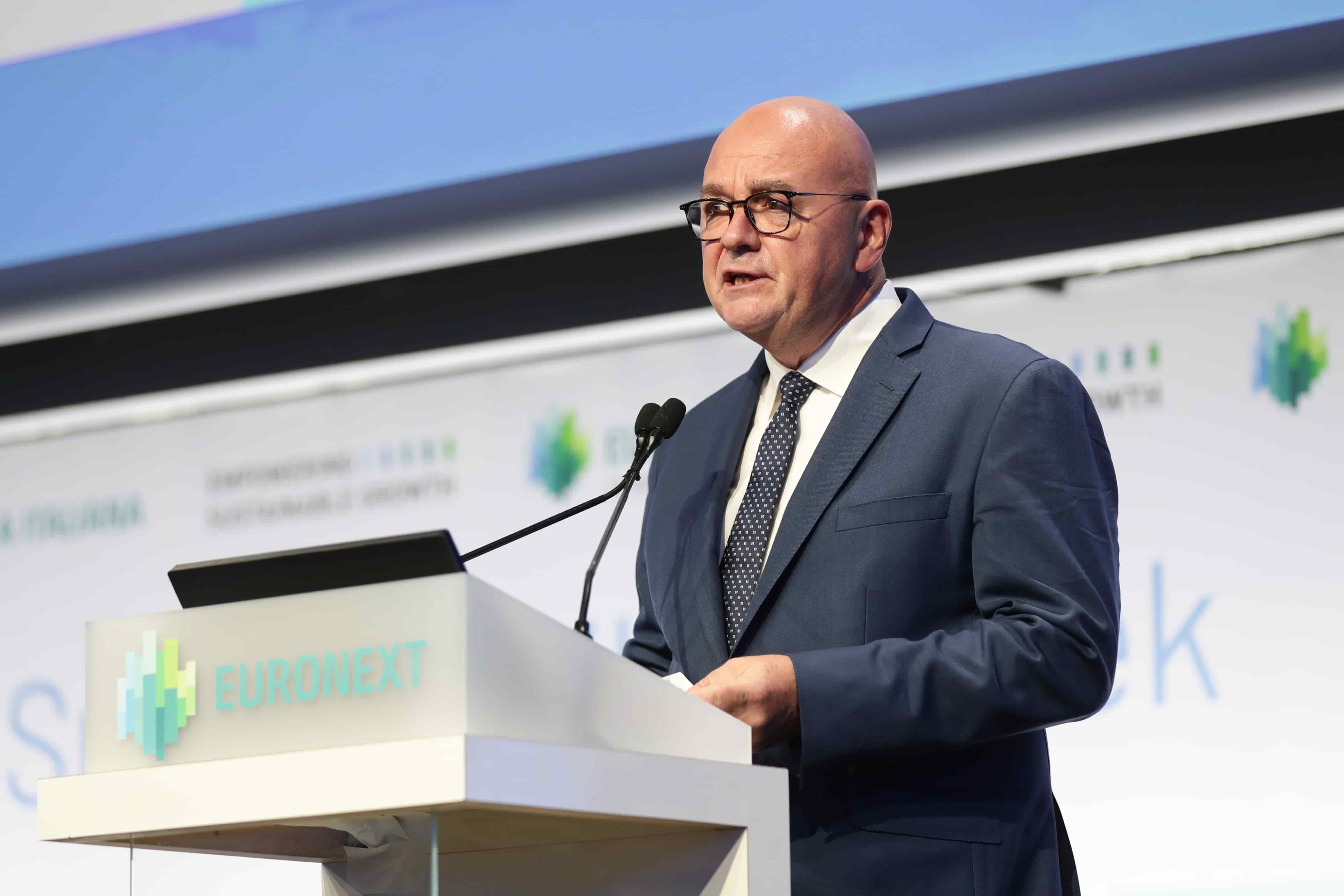 Euronext lancia l’offerta volontaria per acquisire la Borsa di Atene, nasce il polo finanziario del Sud-Est europeo