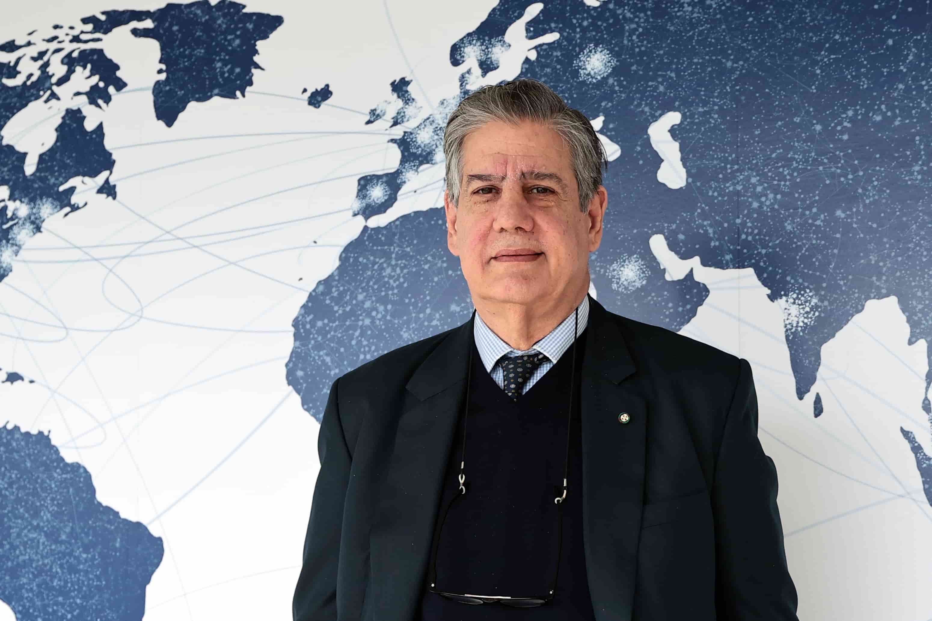 Leonardo chiarisce: nessuna fusione con Fincantieri, quella frase era solo una battuta