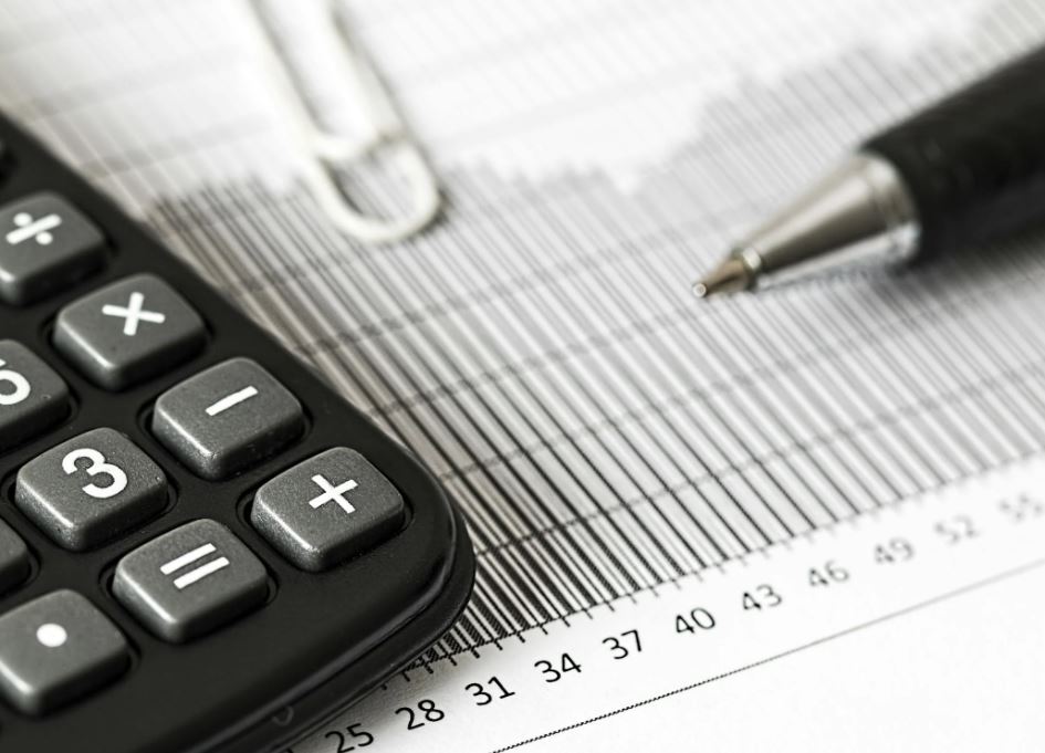 Tassazione record, l’Italia sale al quarto posto Ocse, nel 2024 il prelievo tocca il 42,8% del Pil