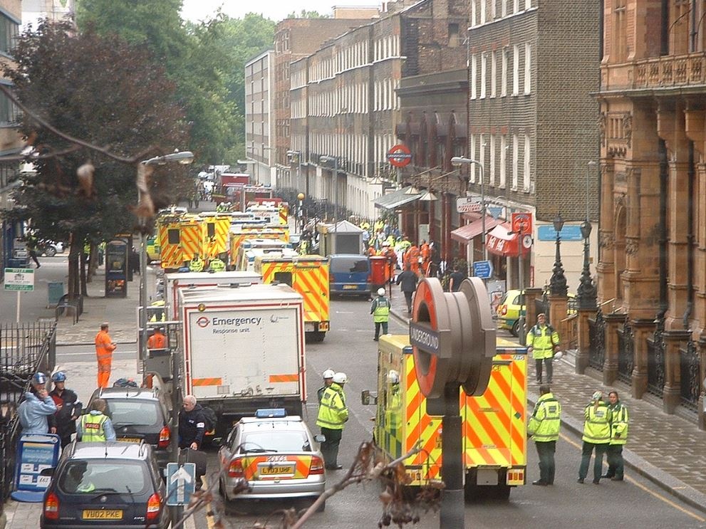 Regno Unito: Londra ricorda le stragi terroristiche di venti anni fa