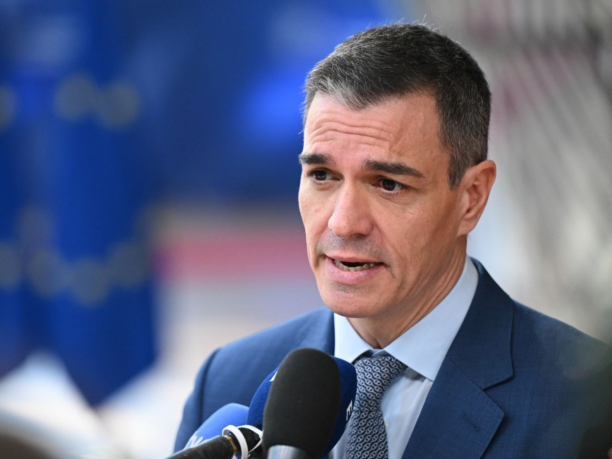 La Casa Bianca attacca duramente la Spagna per la visita di Sánchez in Cina
