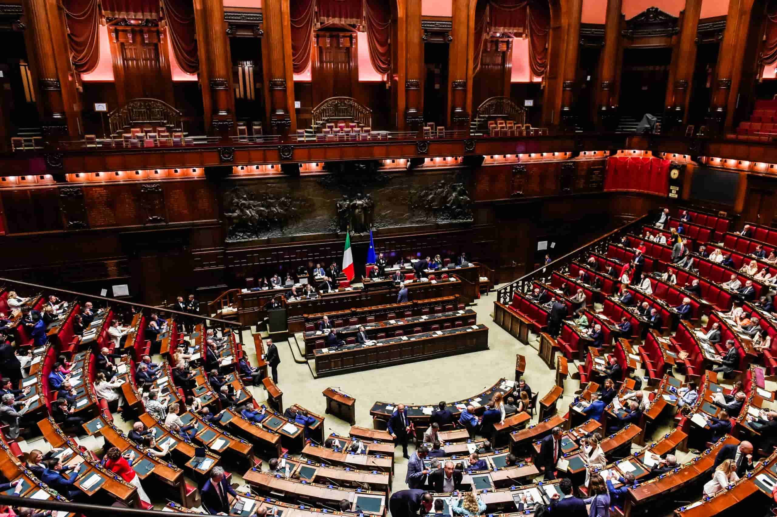 Manovra 2025: la Camera avvia l'ultimo atto. Obiettivo deficit sotto il 3% per uscire dalla procedura UE