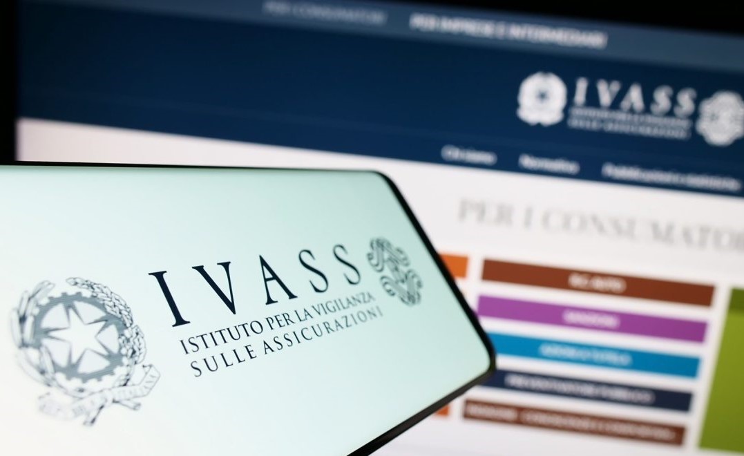 Assicurazioni, la guida Ivass all'oblio oncologico