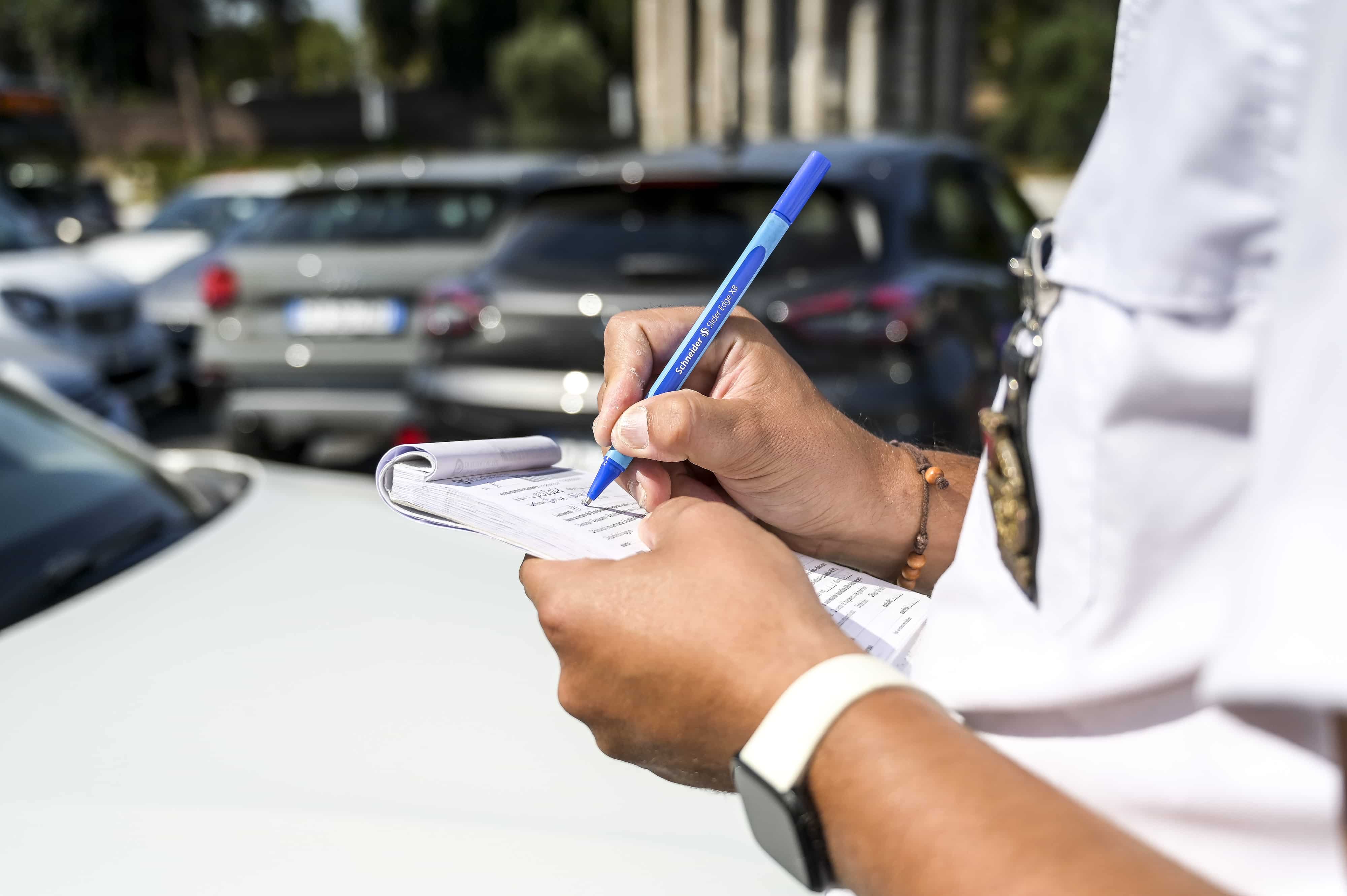 Multe stradali, incassi oltre 1,2 miliardi, Milano guida la classifica, boom in Molise