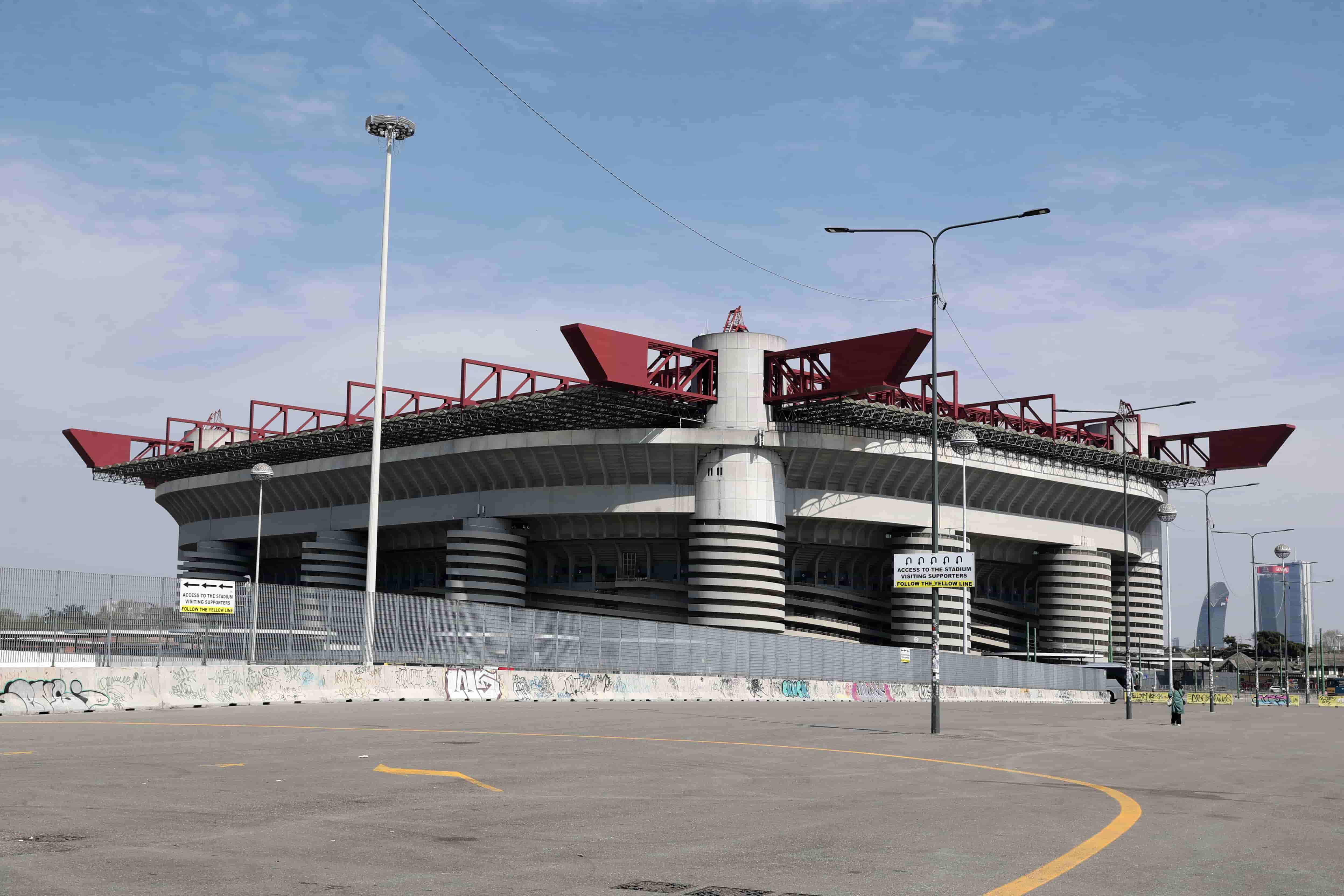 San Siro, cala il sipario. Il Consiglio Comunale vende a Milan e Inter