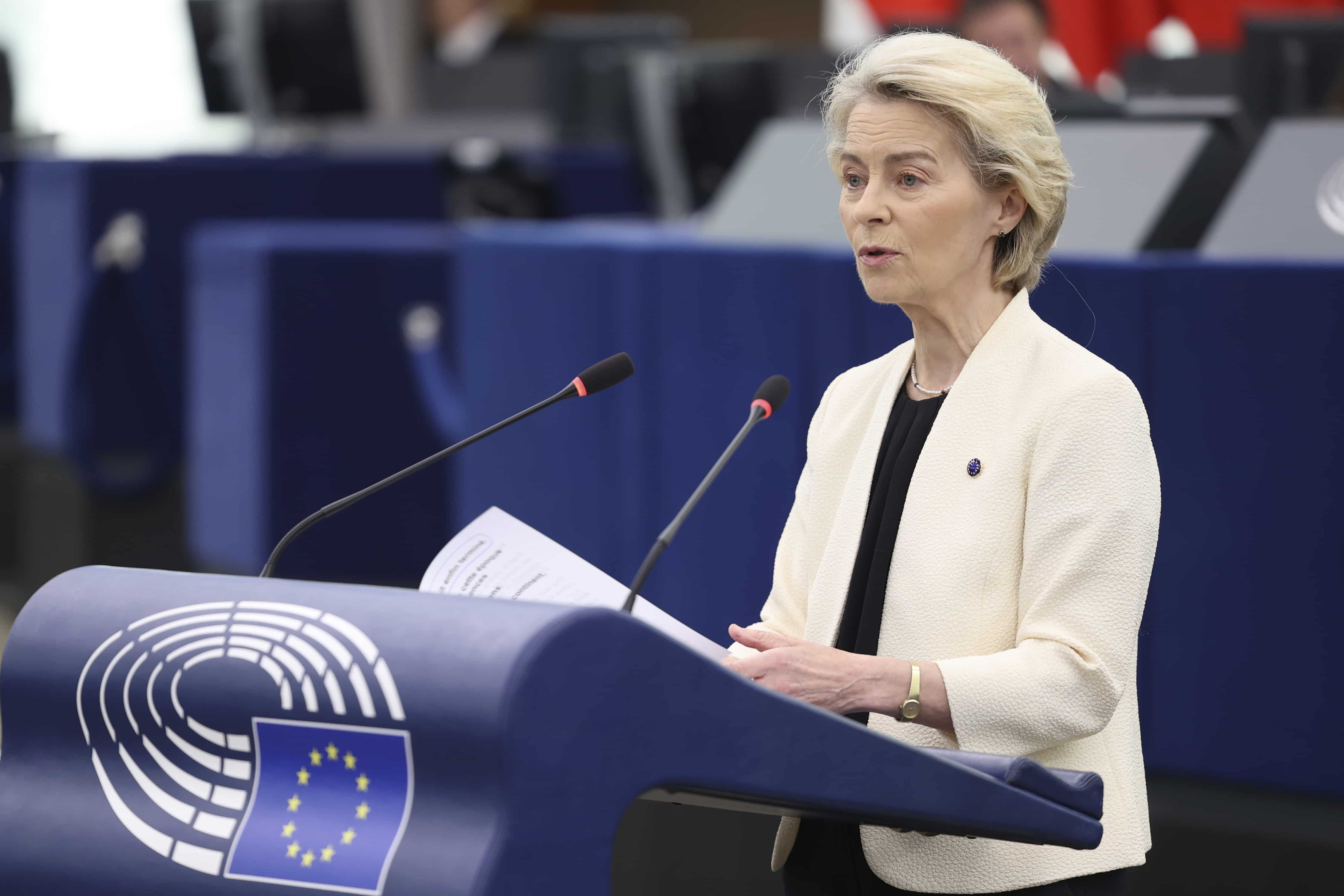 UE-USA, Ursula von der Leyen: “Pronti a un accordo entro il 9 luglio”