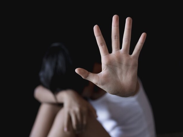 Le violenze sessuali su minori sono una piaga globale: vittima una donna su cinque