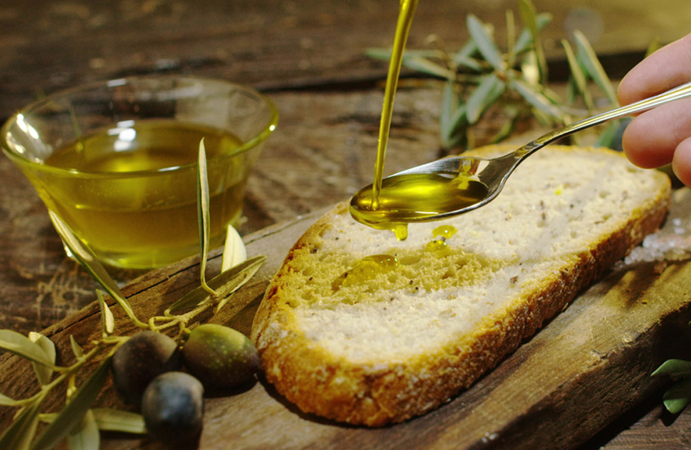 Olio extravergine: a Roma un confronto sulla percezione degli italiani