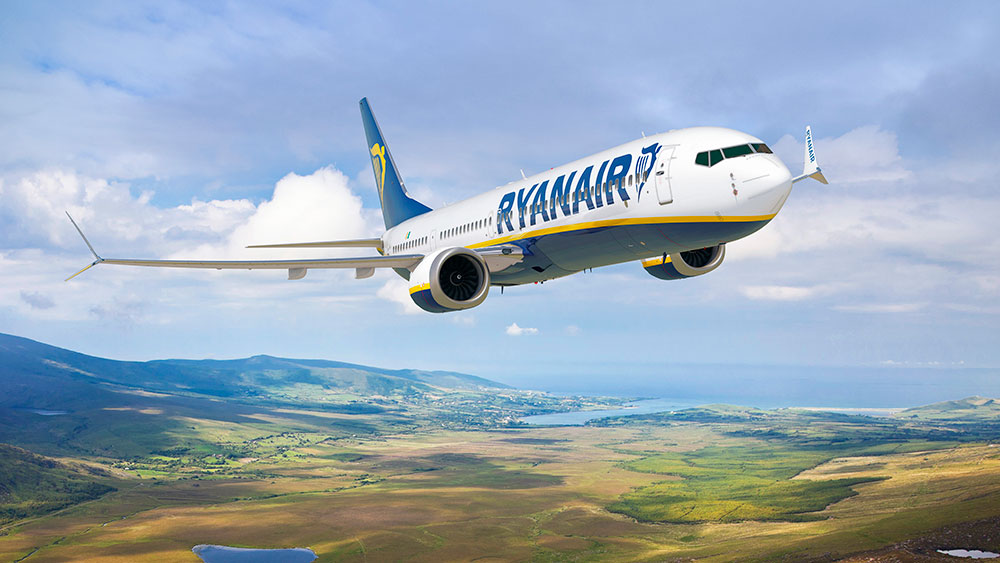Ryanair abbandona rotte e aeroporti in Europa: troppe alte le tasse