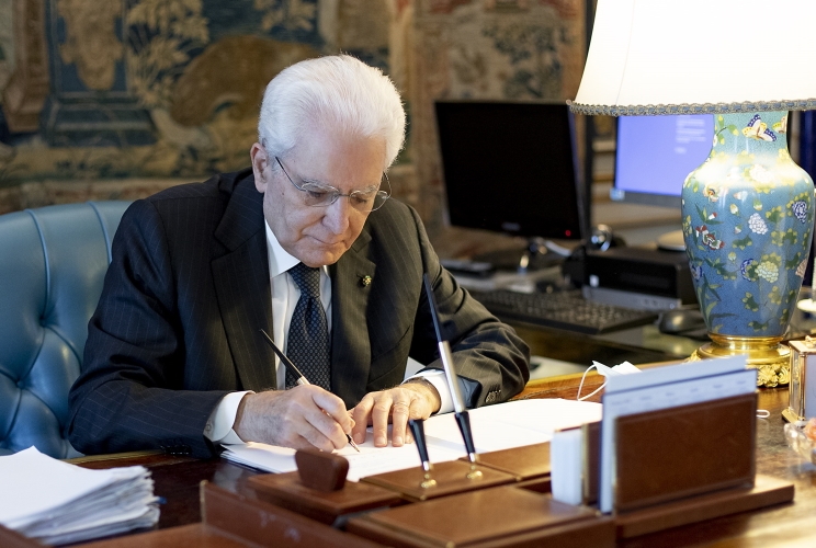 Il Presidente della Repubblica Mattarella ha promulgato la legge in favore delle vittime di eventi dannosi
