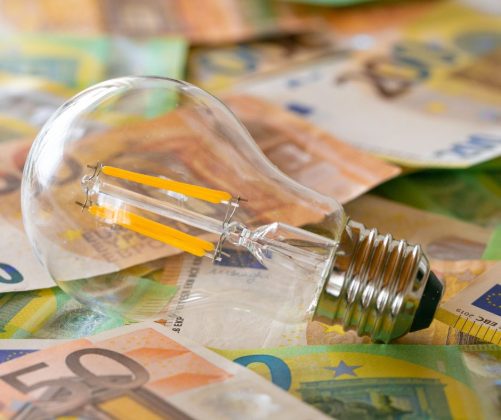 Tariffe luce: calo positivo ma non basta