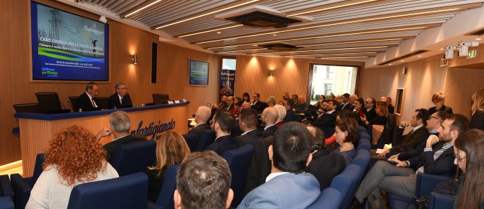 Confartigianato fa luce su cause e soluzioni per il caro-energia che penalizza le Mpi