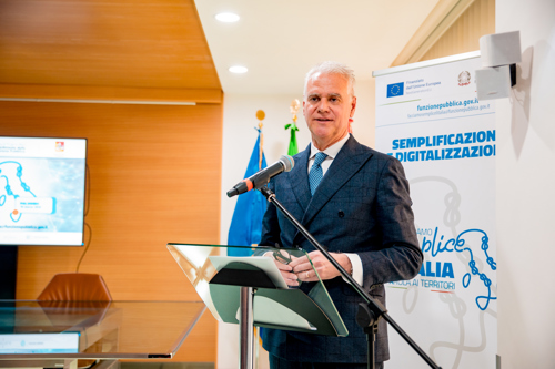 Ministro Zangrillo a Palermo per la 17a tappa di “Facciamo semplice l'Italia. Parola ai territori”