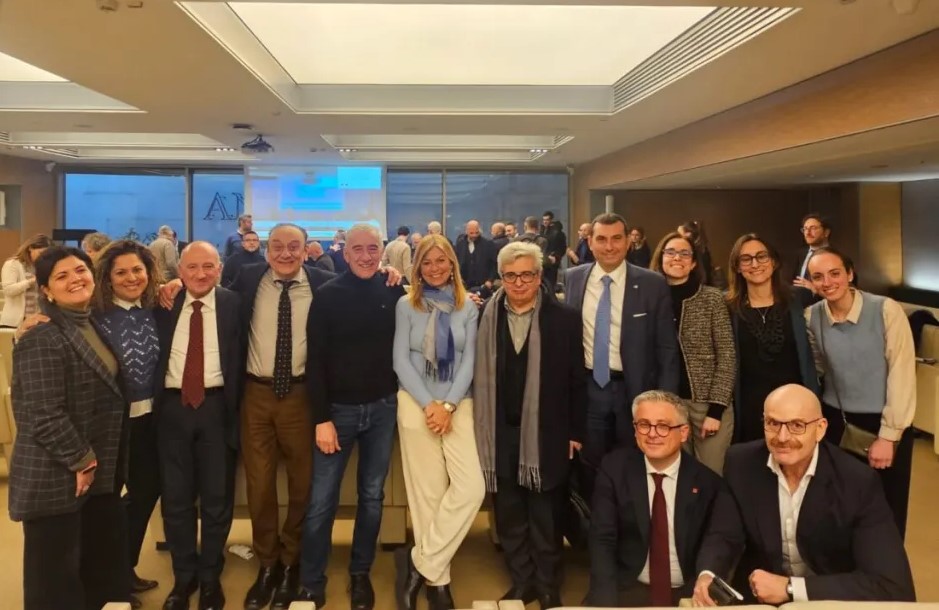 Edilizia, rinnovata anche la parte normativa del Ccnl