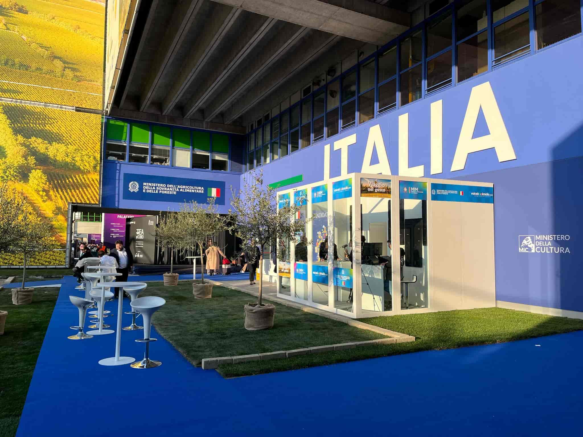 Vinitaly. Al via iniziative Masaf. Lollobrigida: 'Difendiamo e promuoviamo la nostra qualità'