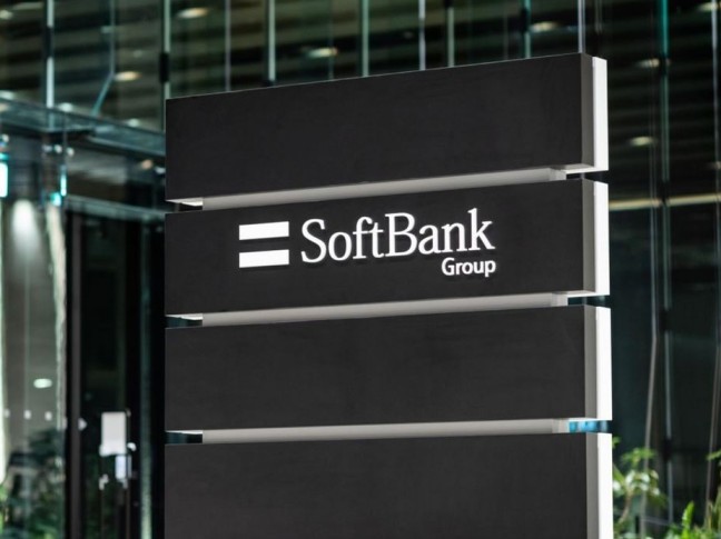 IA: SoftBank annuncia l'acquisizione di DigitalBridge, operazione da 4 miliardi di dollari