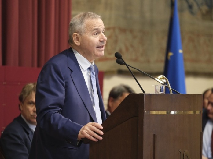 FIPE: a Natale 5,5 milioni di persone al ristorante, spesa da 451 milioni